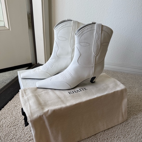KHAITE White Heeled Boots - Picture 5 of 12